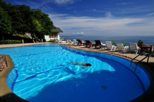 Phangan Utopia Resort бассейн